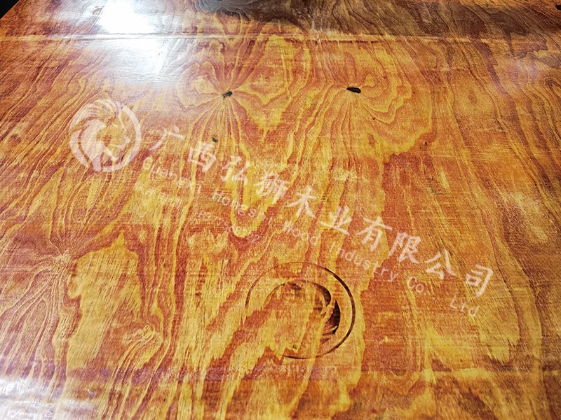 �����޽�ģ�屨��